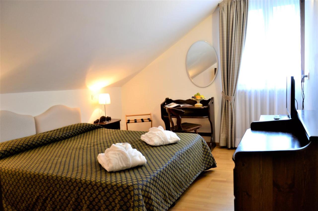 Hotel Marcora & Spa サン・ヴィート・ディ・カドーレ エクステリア 写真