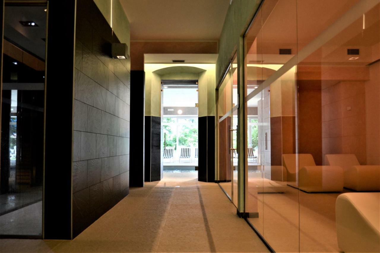 Hotel Marcora & Spa サン・ヴィート・ディ・カドーレ エクステリア 写真